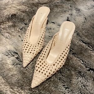 ZARA white crochet mule UNWORN - size 9/40
